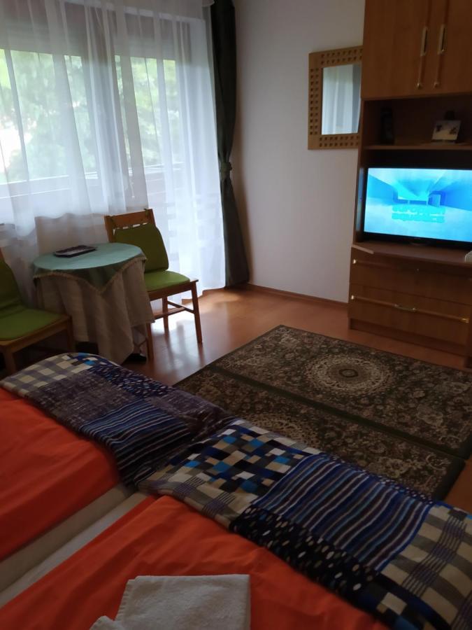Hotel Nimrod Pihenohaz à Egerszalók Extérieur photo