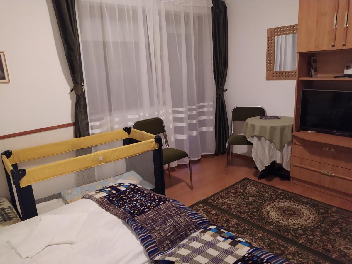 Hotel Nimrod Pihenohaz à Egerszalók Extérieur photo